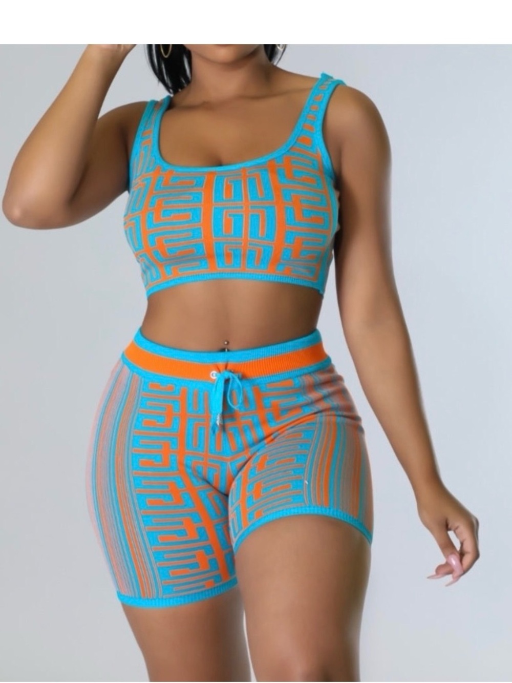 Immodel by HWA short and crop top set!